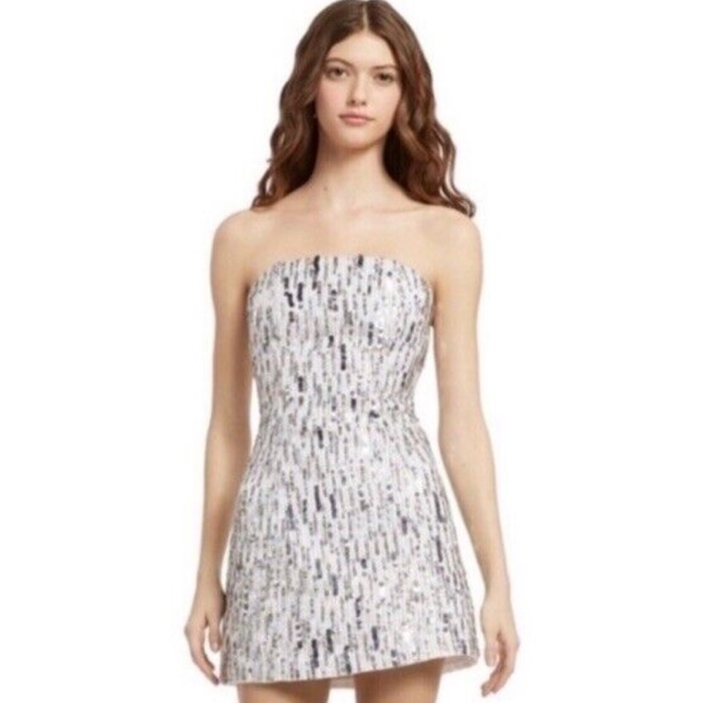 Alice + Olivia strapless rhinestone dress never been worn